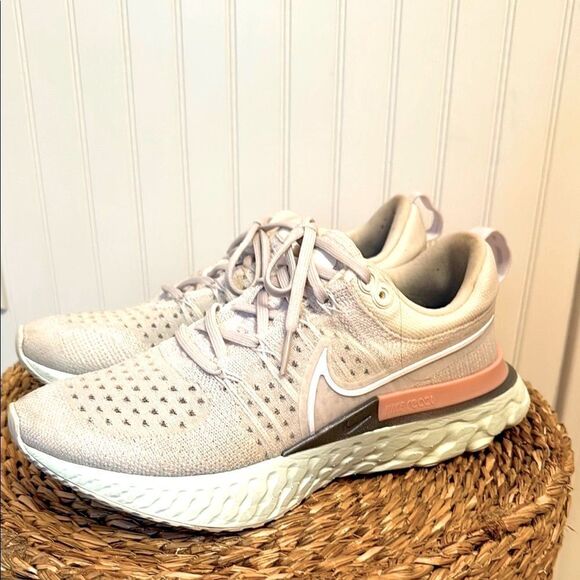 Nike Women’s React Infinity Run Flyknit 2 ‘Platinum Tint’ CT2423-007 Size 8 US - Picture 1 of 12